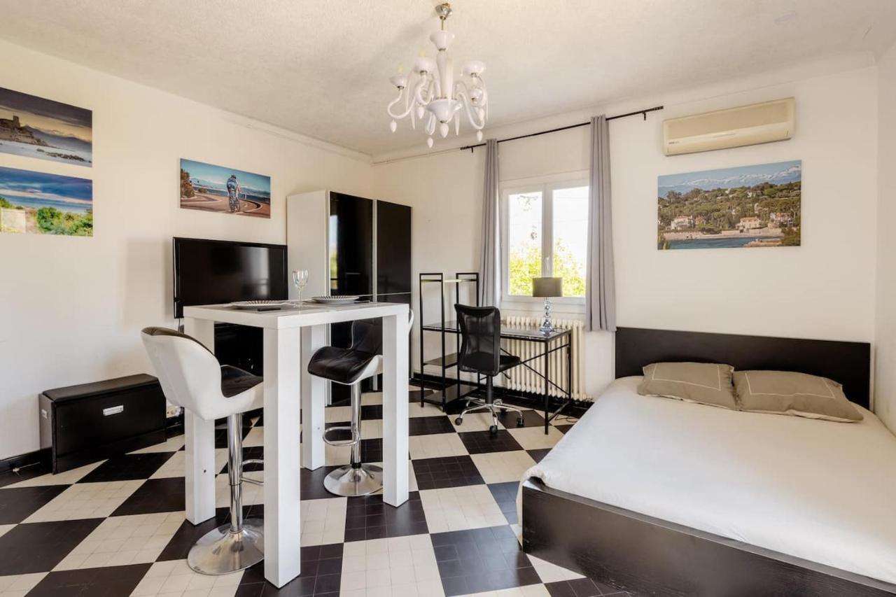 Villa Les Lauriers Antibes Extérieur photo